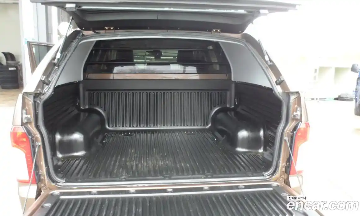 SsangYong Korando 2014 2.0 Автомат в Москве № 35455, фото 15