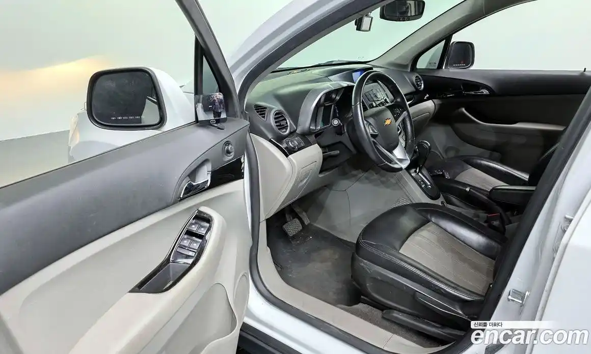 Chevrolet Orlando 2015 2.0 Автомат в Москве № 354602, фото 11