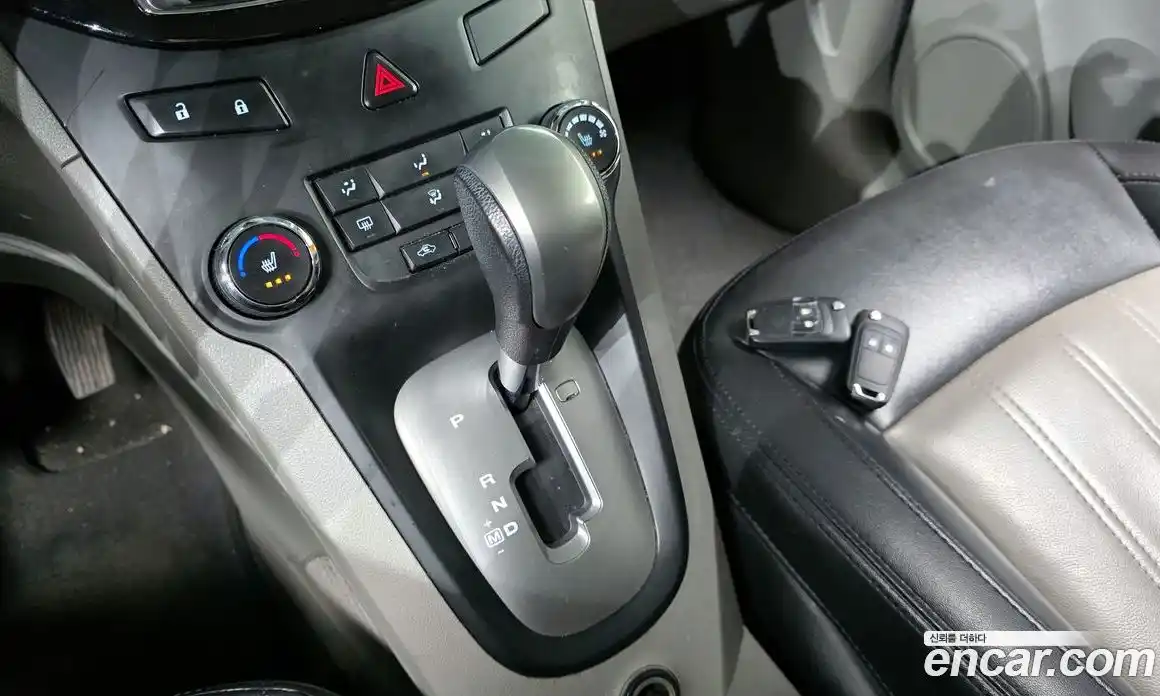 Chevrolet Orlando 2015 2.0 Автомат в Москве № 354602, фото 9