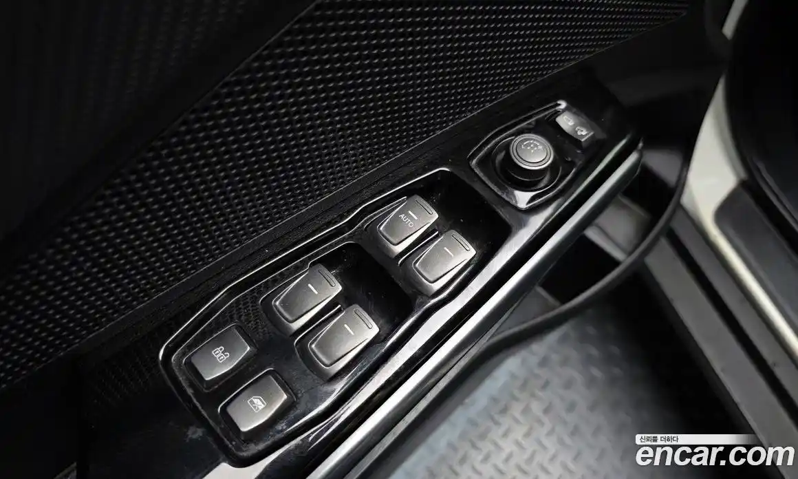 SsangYong TIBOLI 2022 1.5 Автомат в Москве № 35689, фото 18