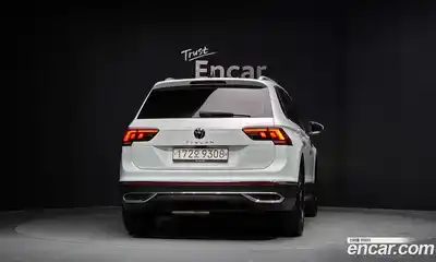 Volkswagen Tiguan 2023 2.0 Автомат в Москве № 357504, миниатюра 4