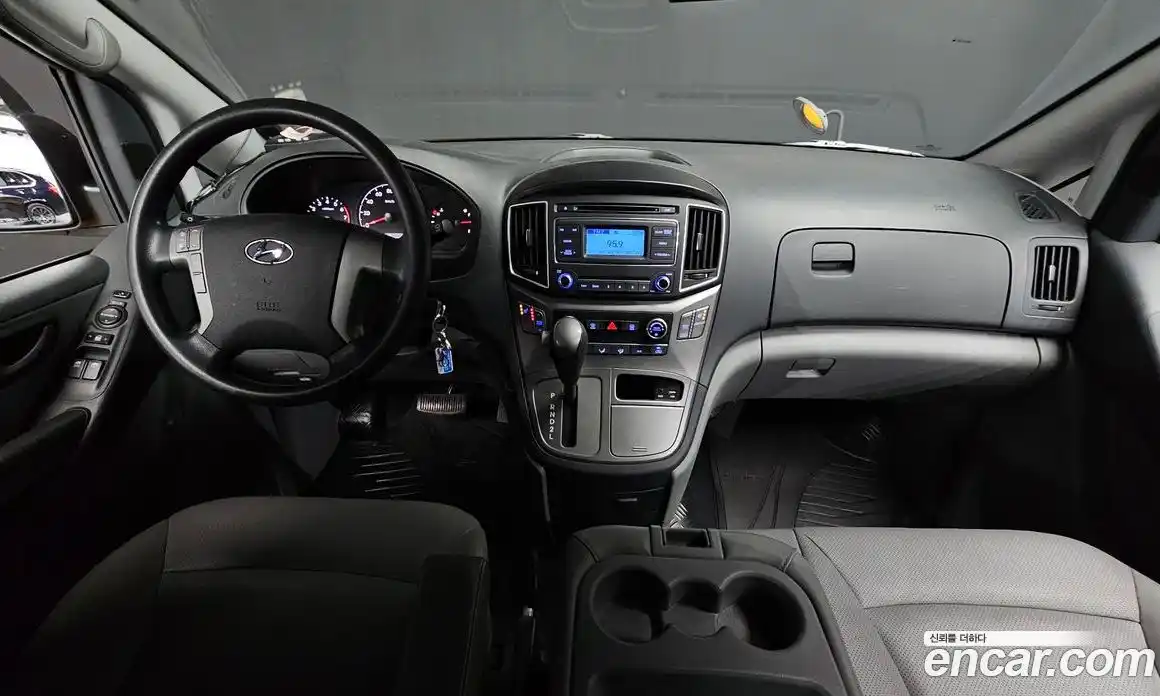 Hyundai Starex 2019 2.4 Автомат в Москве № 3582, фото 15