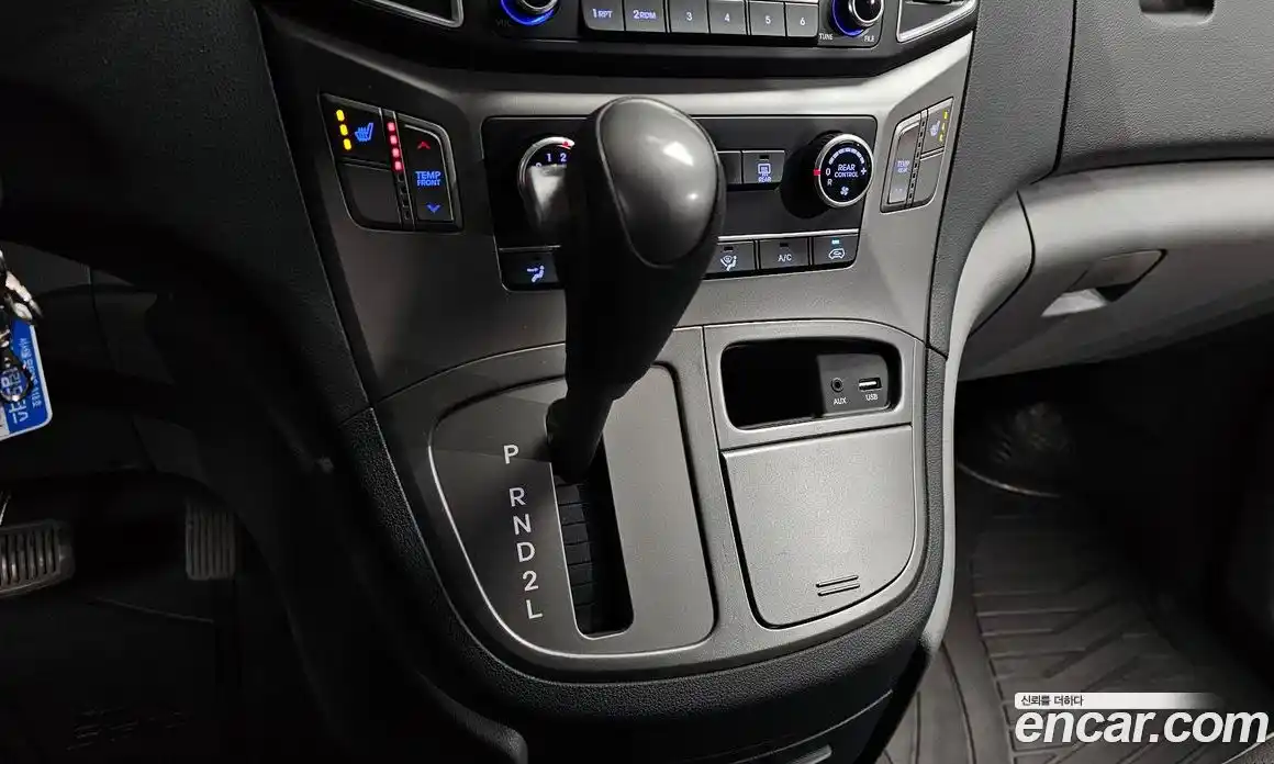 Hyundai Starex 2019 2.4 Автомат в Москве № 3582, фото 9