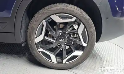 Kia Seltos 2024 1.6 Автомат в Москве № 359719, миниатюра 5