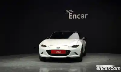 Mazda MX-5 Miata 2021 2.0 Механическая в Москве № 362429, миниатюра 3