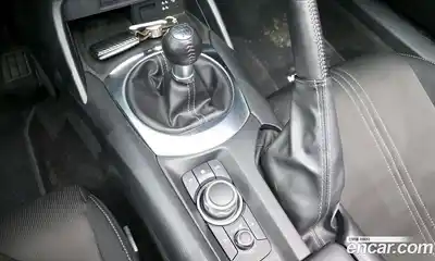 Mazda MX-5 Miata 2021 2.0 Механическая в Москве № 362429, миниатюра 9