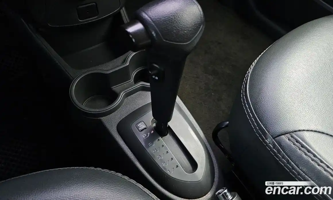 Chevrolet Spark 2014 1.0 Автомат в Москве № 36947, фото 13