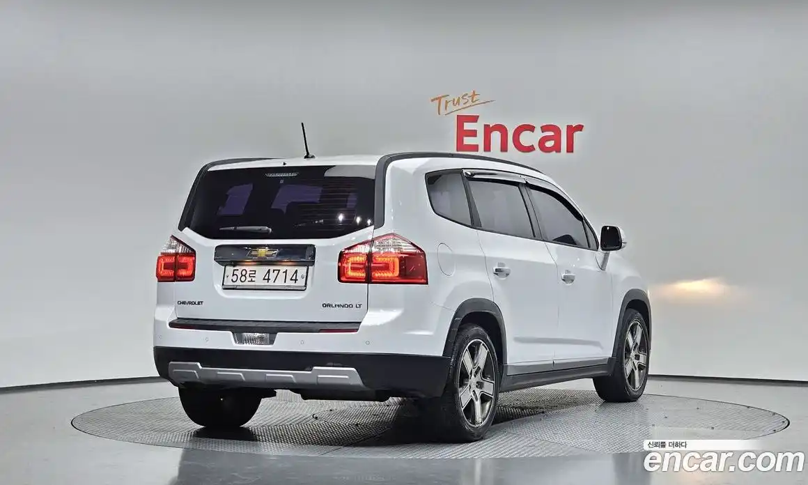 Chevrolet Orlando 2015 2.0 Автомат в Москве № 37020, фото 11