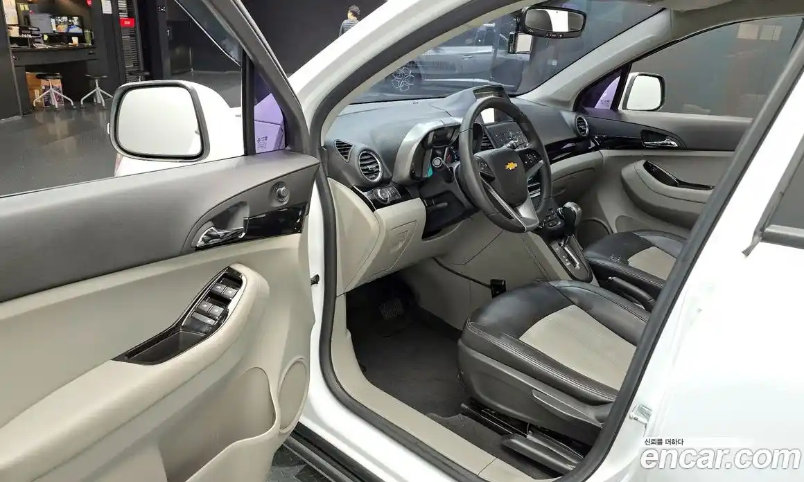 Chevrolet Orlando 2015 2.0 Автомат в Москве № 37020, фото 13