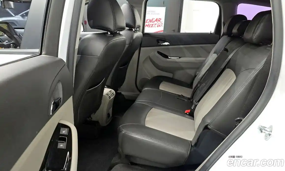 Chevrolet Orlando 2015 2.0 Автомат в Москве № 37020, фото 20