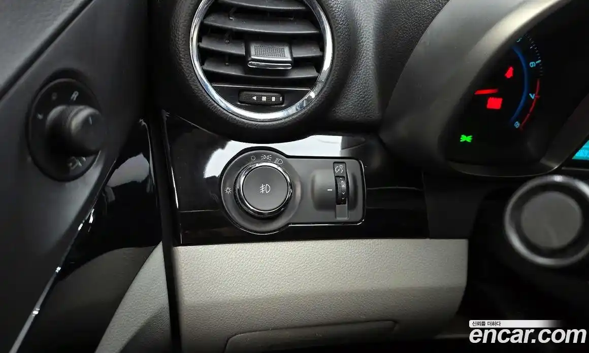 Chevrolet Orlando 2015 2.0 Автомат в Москве № 37020, фото 7