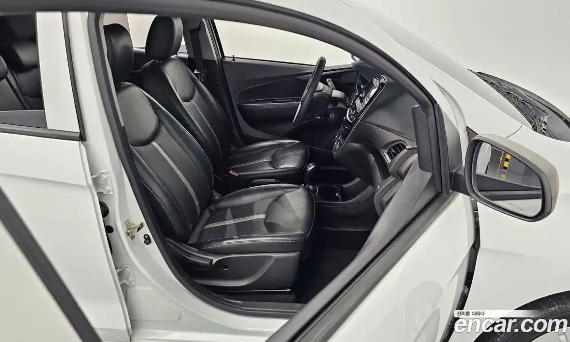 Chevrolet Spark 2019 1.0 Автомат в Москве № 37335, фото 16