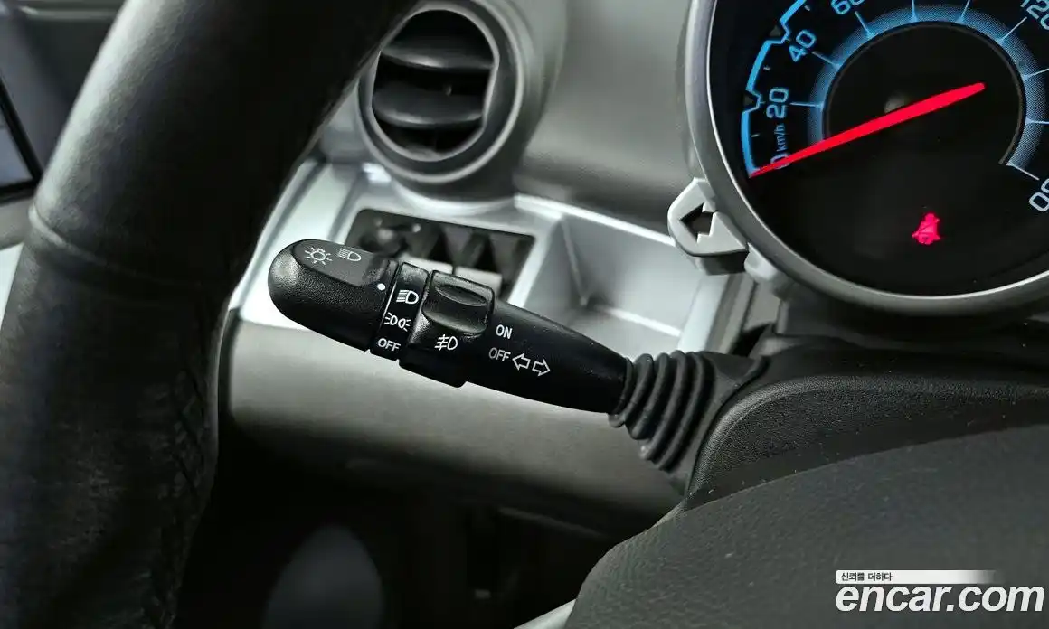 Chevrolet Spark 2013 1.0 Автомат в Москве № 37520, фото 5