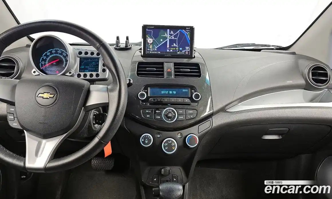 Chevrolet Spark 2013 1.0 Автомат в Москве № 37520, фото 9