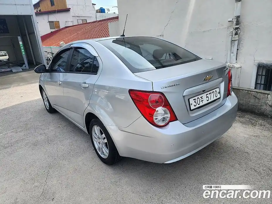 Chevrolet Aveo 2013 1.6 Автомат в Москве № 38358, фото 4