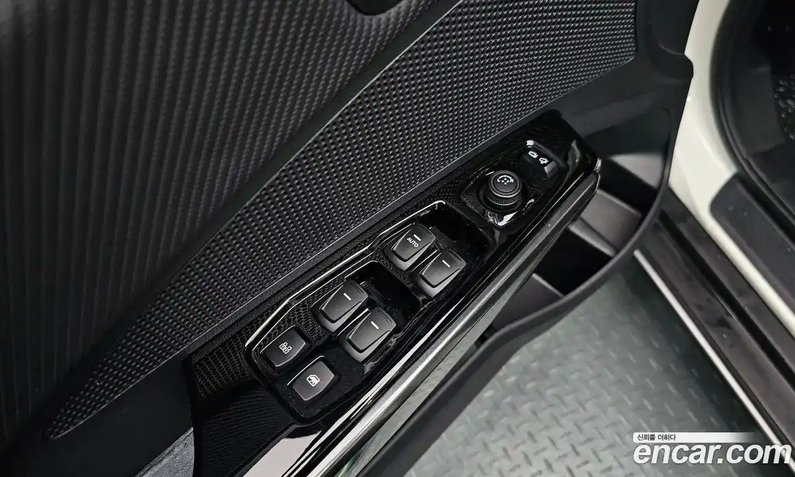 SsangYong TIBOLI 2024 1.5 Автомат в Москве № 387093, фото 17