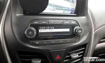 Chevrolet Spark 2016 1.0 Автомат в Москве № 38955, миниатюра 4