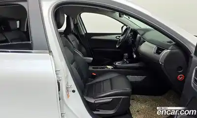 Renault XM3 2023 1.6 Автомат в Москве № 395554, миниатюра 11