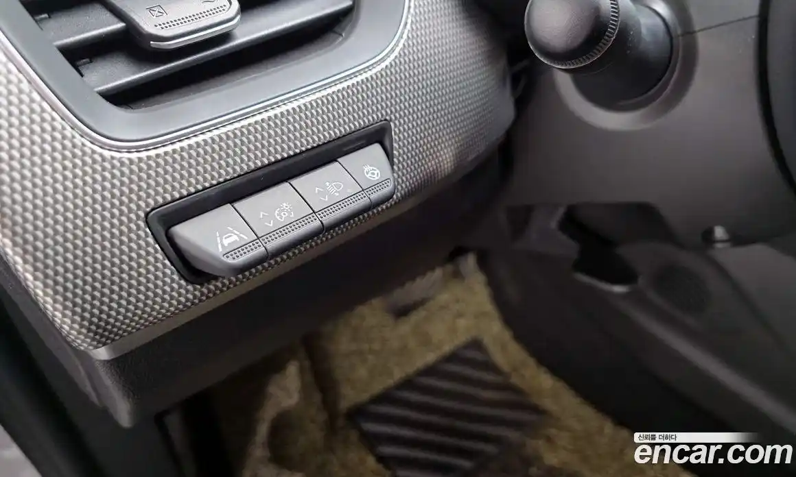 Renault XM3 2023 1.6 Автомат в Москве № 395554, фото 17