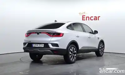 Renault XM3 2023 1.6 Автомат в Москве № 395554, миниатюра 2