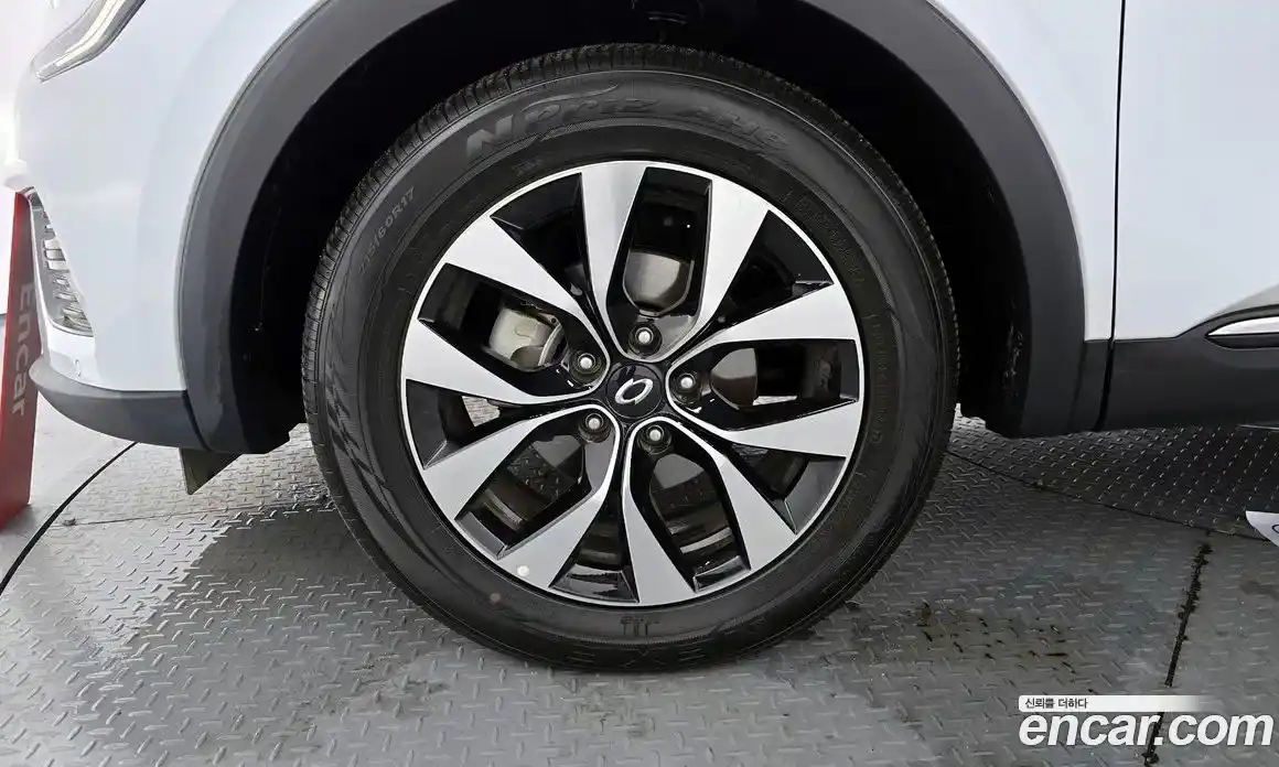 Renault XM3 2023 1.6 Автомат в Москве № 395554, фото 5