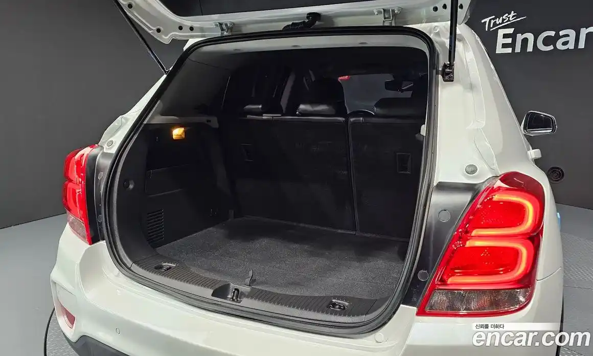 Chevrolet Trax 2020 1.4 Автомат в Москве № 39730, фото 19