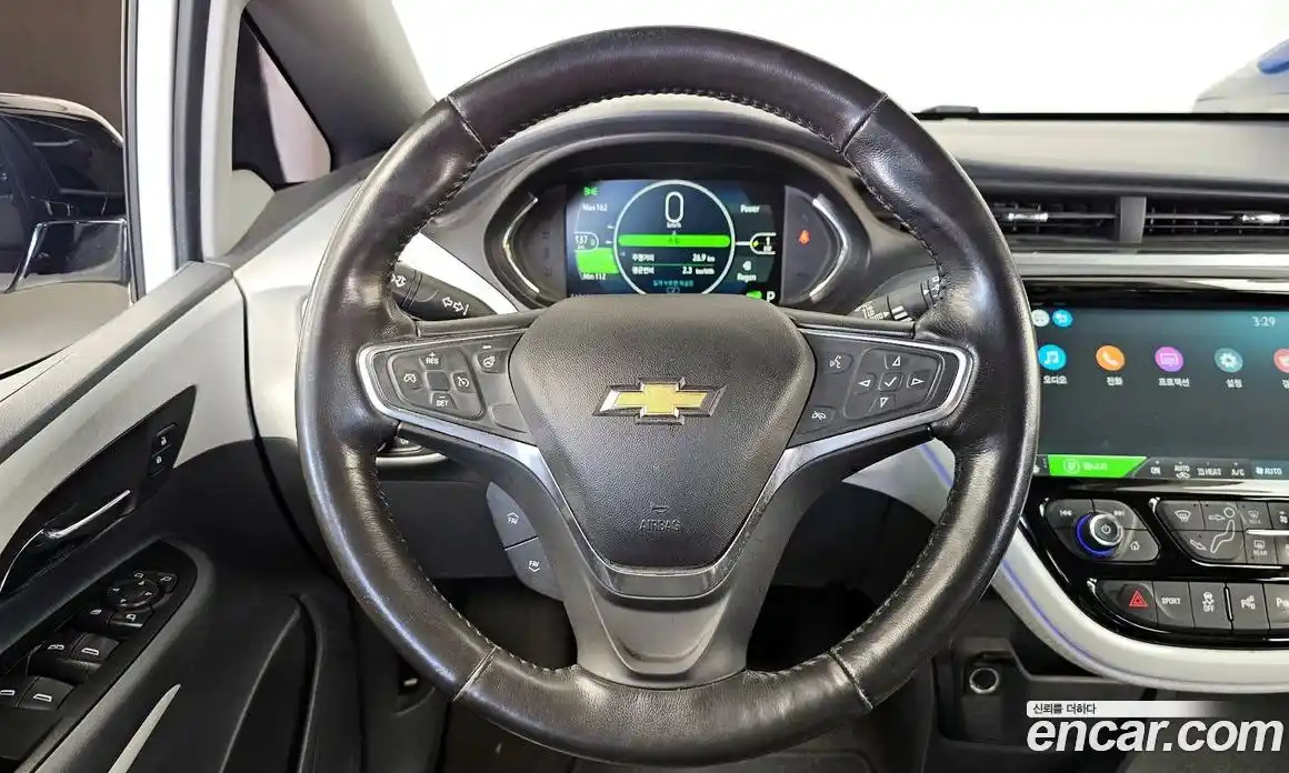 Chevrolet Bolt EV 2019 0.2 Автомат в Москве № 40744, фото 17