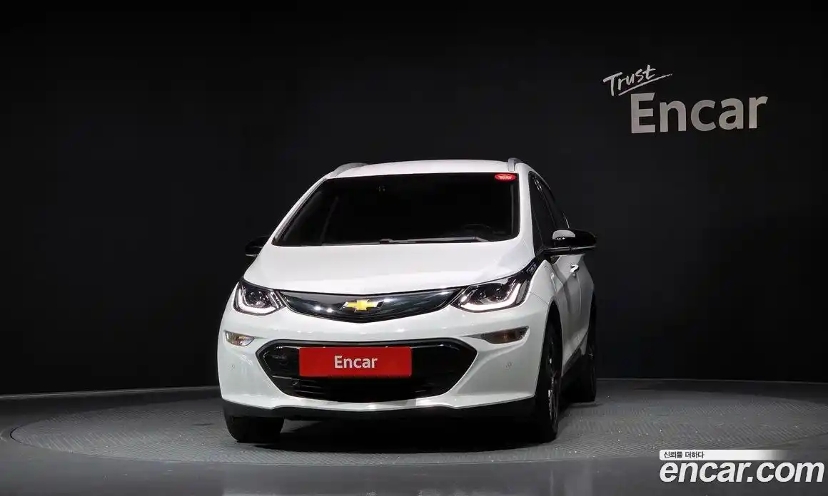 Chevrolet Bolt EV 2019 0.2 Автомат в Москве № 40744, фото 3