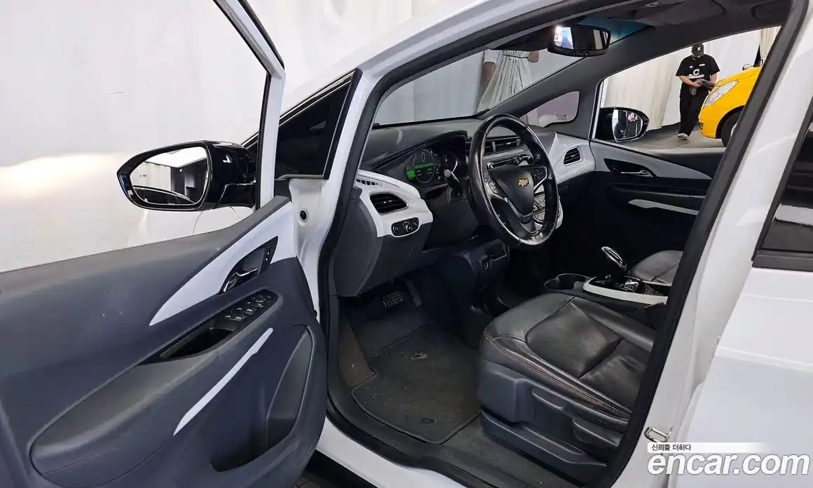 Chevrolet Bolt EV 2019 0.2 Автомат в Москве № 40744, фото 4