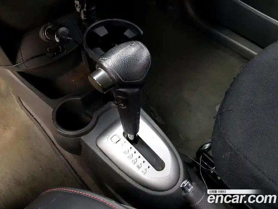 Chevrolet Spark 2014 1.0 Автомат в Москве № 411820, фото 14