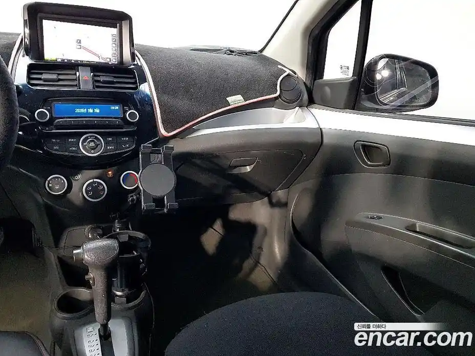 Chevrolet Spark 2014 1.0 Автомат в Москве № 411820, фото 9