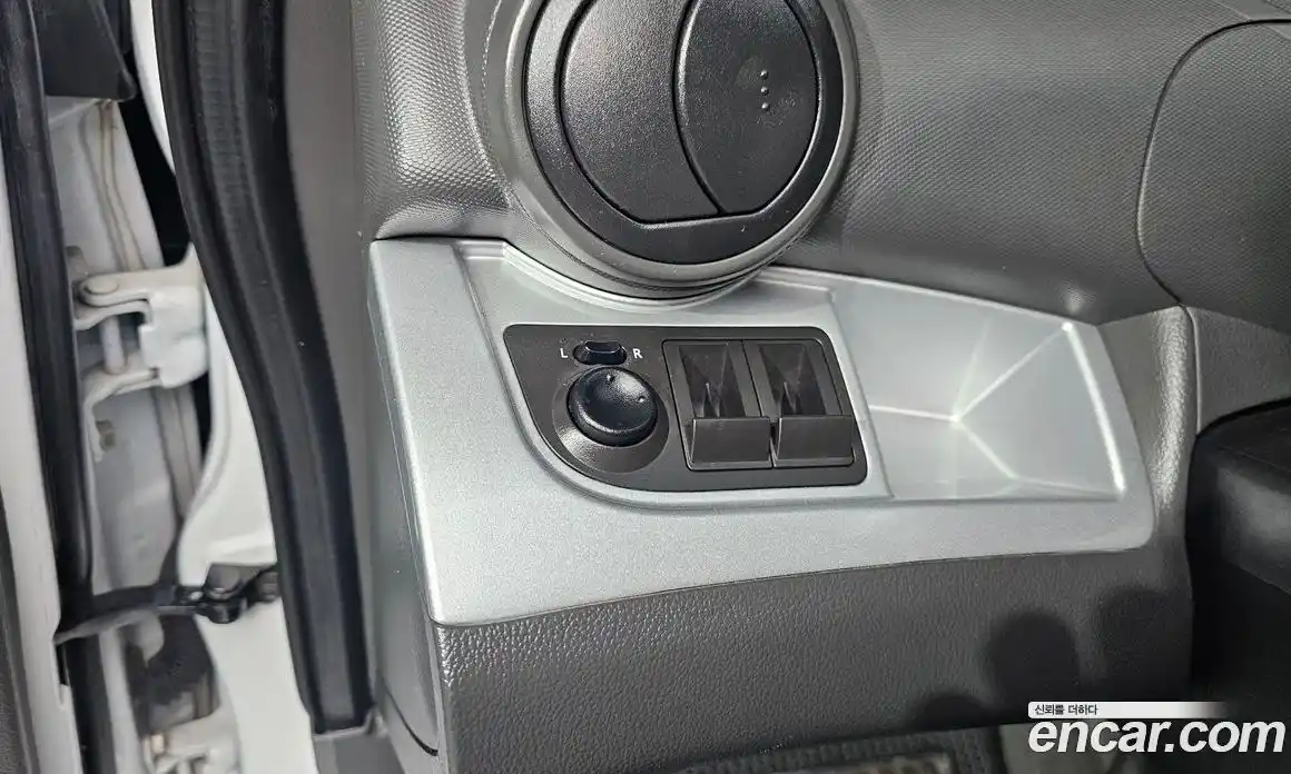 Chevrolet Spark 2012 1.0 Автомат в Москве № 412331, фото 19