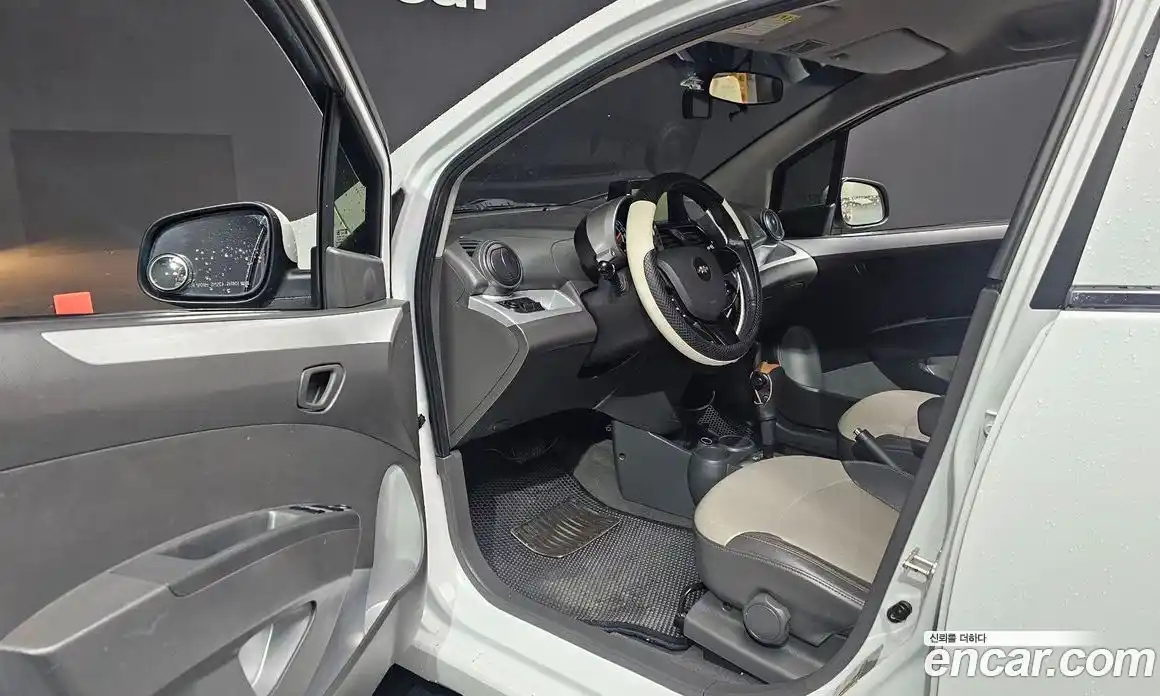 Chevrolet Spark 2012 1.0 Автомат в Москве № 412331, фото 10