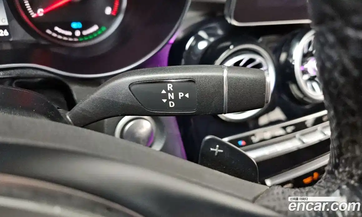 Mercedes-Benz GLC-Class 2019 2.0 Автомат в Москве № 412909, фото 9