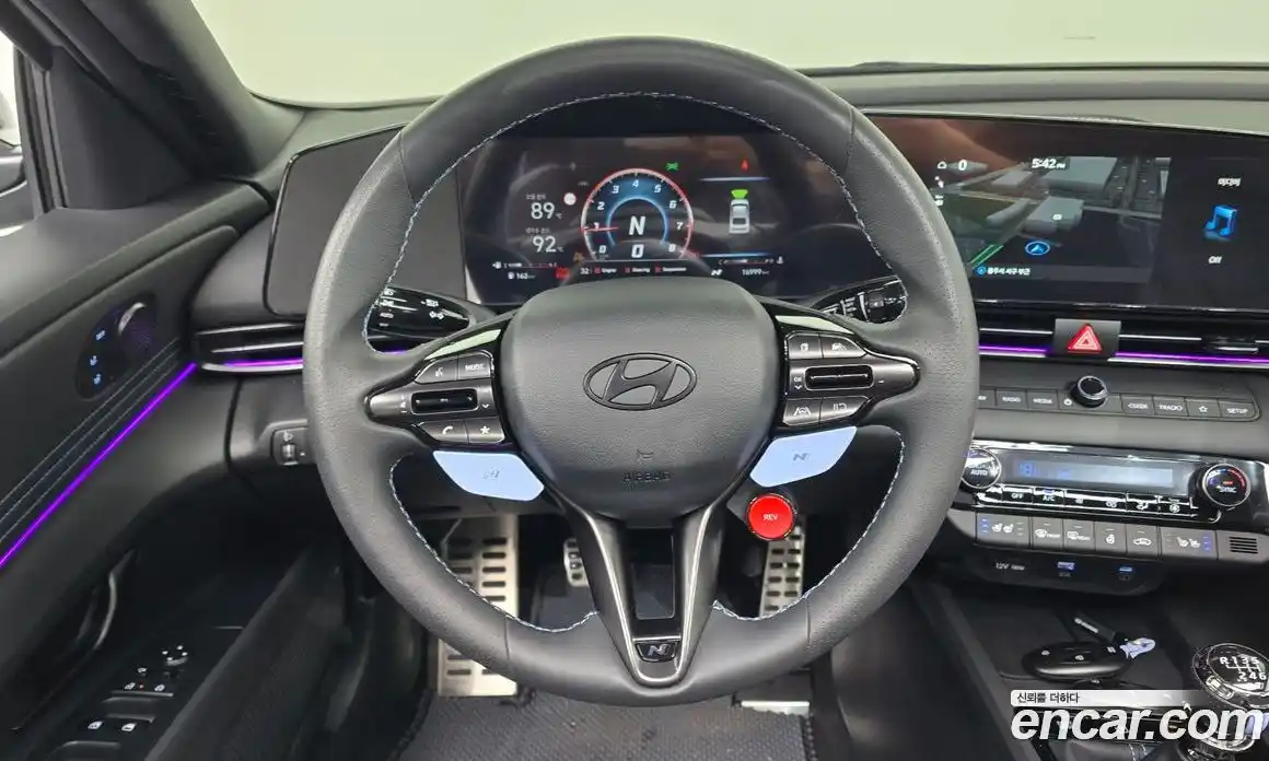 Hyundai Avante 2025 2.0 Механическая в Москве № 43930, фото 15