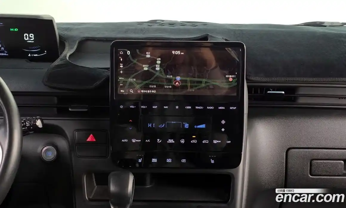 Hyundai Staria 2023 2.2 Автомат в Москве № 43986, фото 14