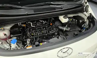 Hyundai Staria 2023 2.2 Автомат в Москве № 43986, миниатюра 2