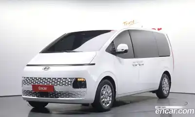 Hyundai Staria 2023 2.2 Автомат в Москве № 43986, миниатюра 3