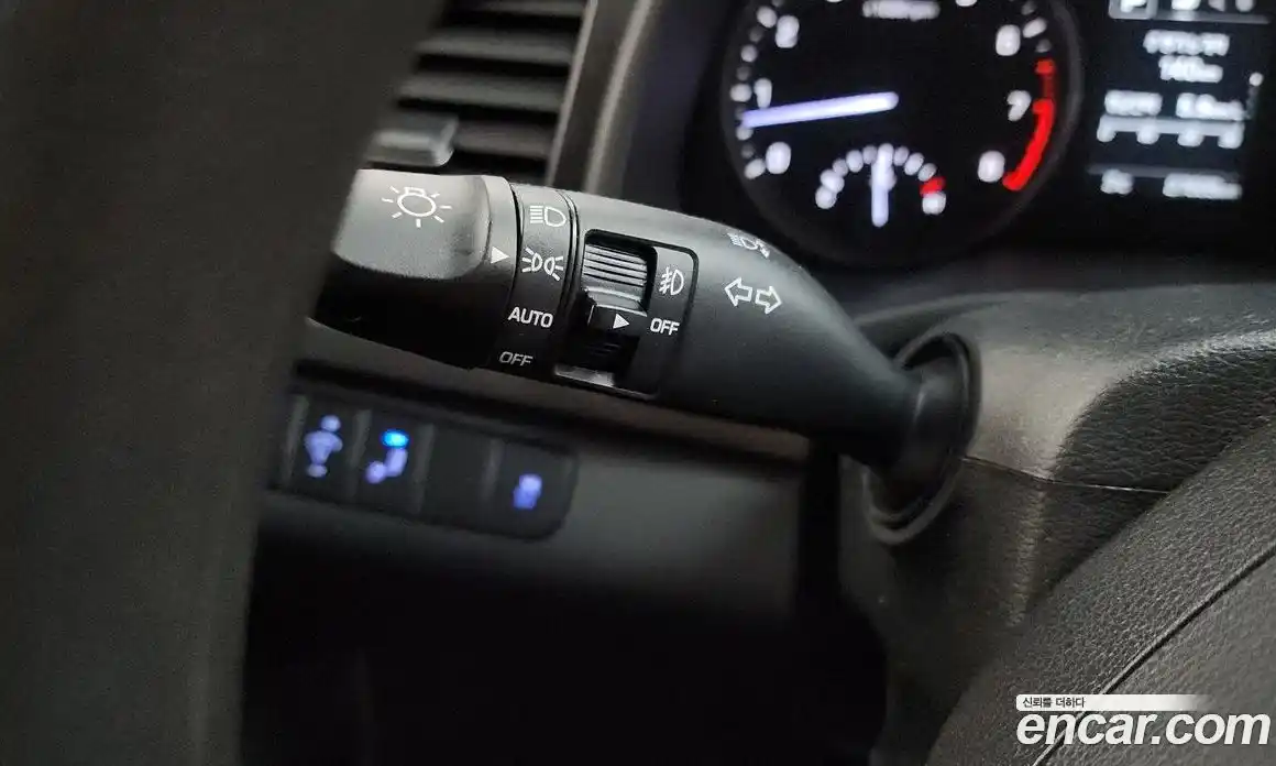 Hyundai Avante 2017 1.6 Автомат в Москве № 48626, фото 18