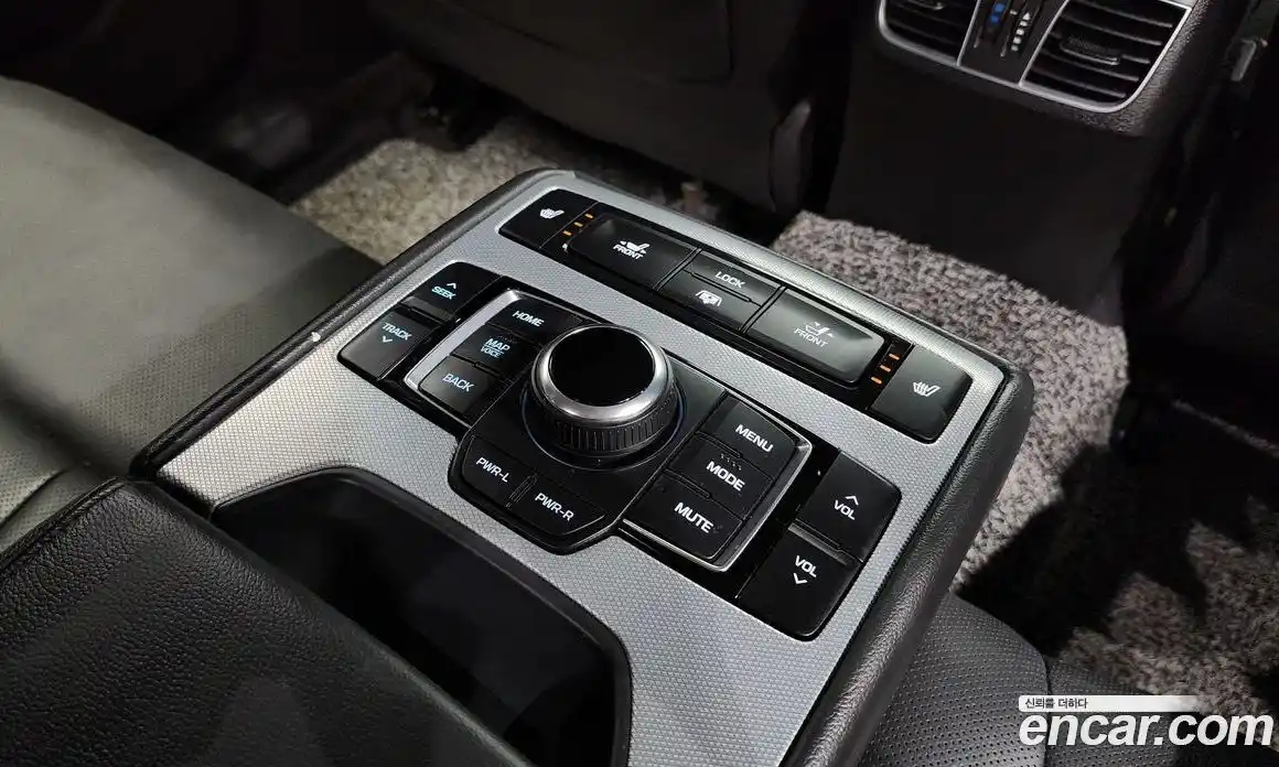 Genesis G80 2017 3.3 Автомат в Москве № 56695, фото 19