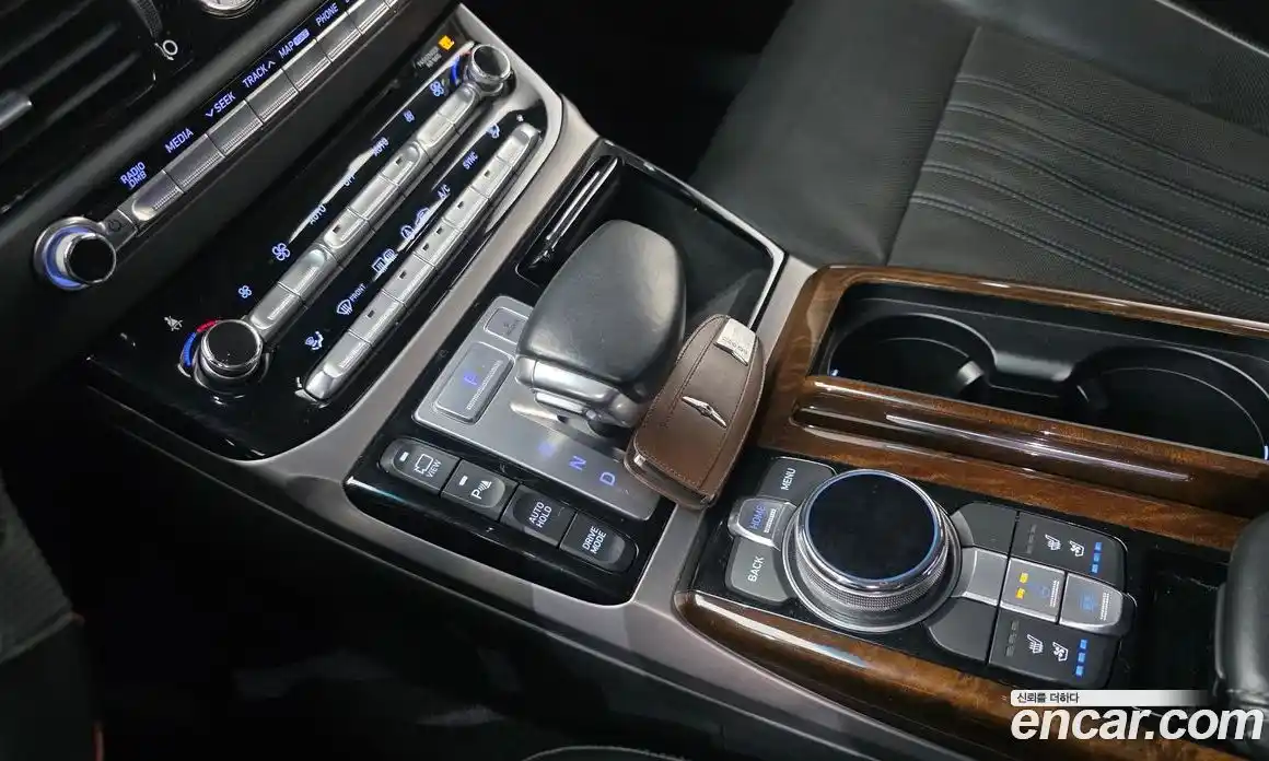 Genesis EQ900 2018 3.8 Автомат в Москве № 56789, фото 18