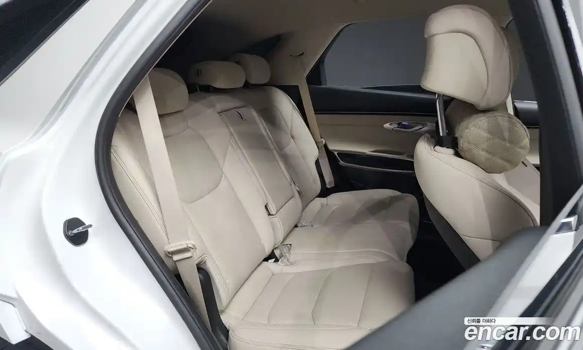 Genesis GV70 2024 2.5 Автомат в Москве № 57157, фото 18