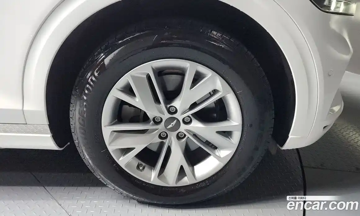 Genesis GV70 2024 2.5 Автомат в Москве № 57157, фото 4