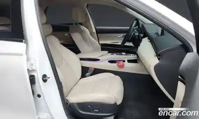 Genesis GV70 2024 2.5 Автомат в Москве № 57157, миниатюра 5