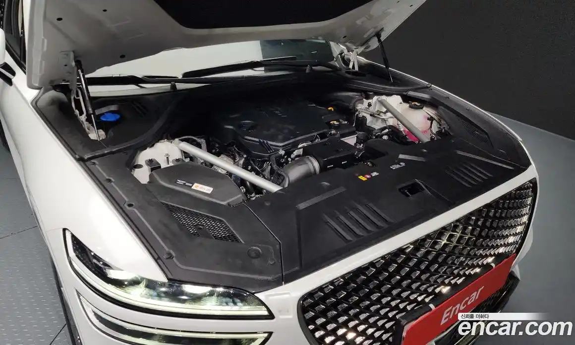 Genesis GV70 2024 2.5 Автомат в Москве № 57157, фото 9