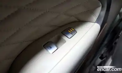 Genesis G70 2018 2.0 Автомат в Москве № 57824, миниатюра 2