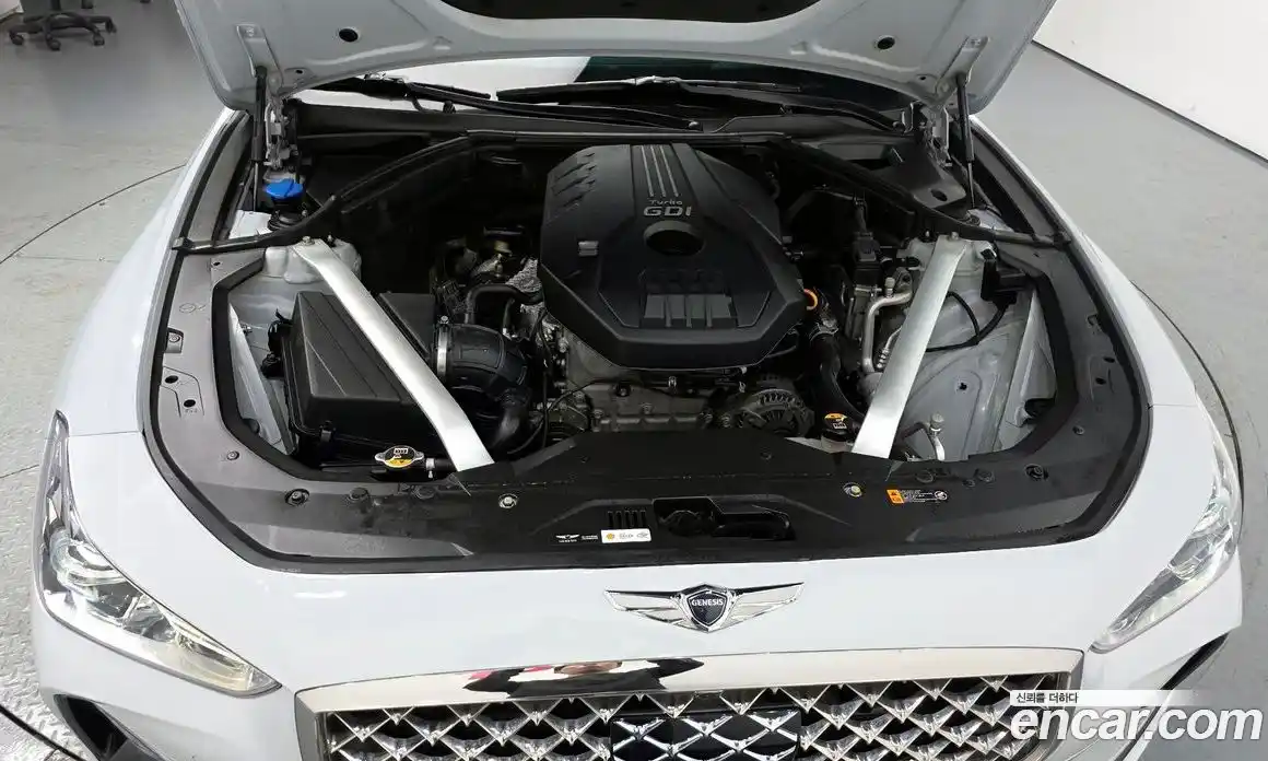 Genesis G70 2018 2.0 Автомат в Москве № 57824, фото 9