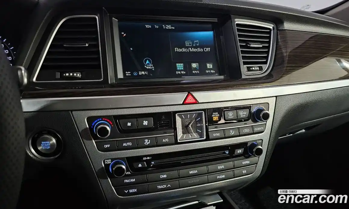 Genesis G80 2017 3.3 Автомат в Москве № 58610, фото 16