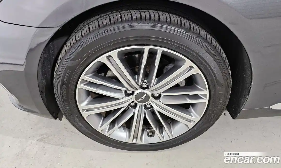 Genesis G80 2017 3.3 Автомат в Москве № 58610, фото 6