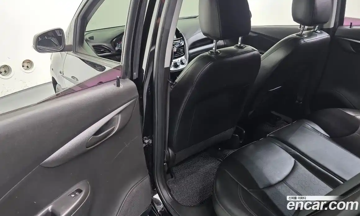 Chevrolet Spark 2017 1.0 Автомат в Москве № 65441, фото 9